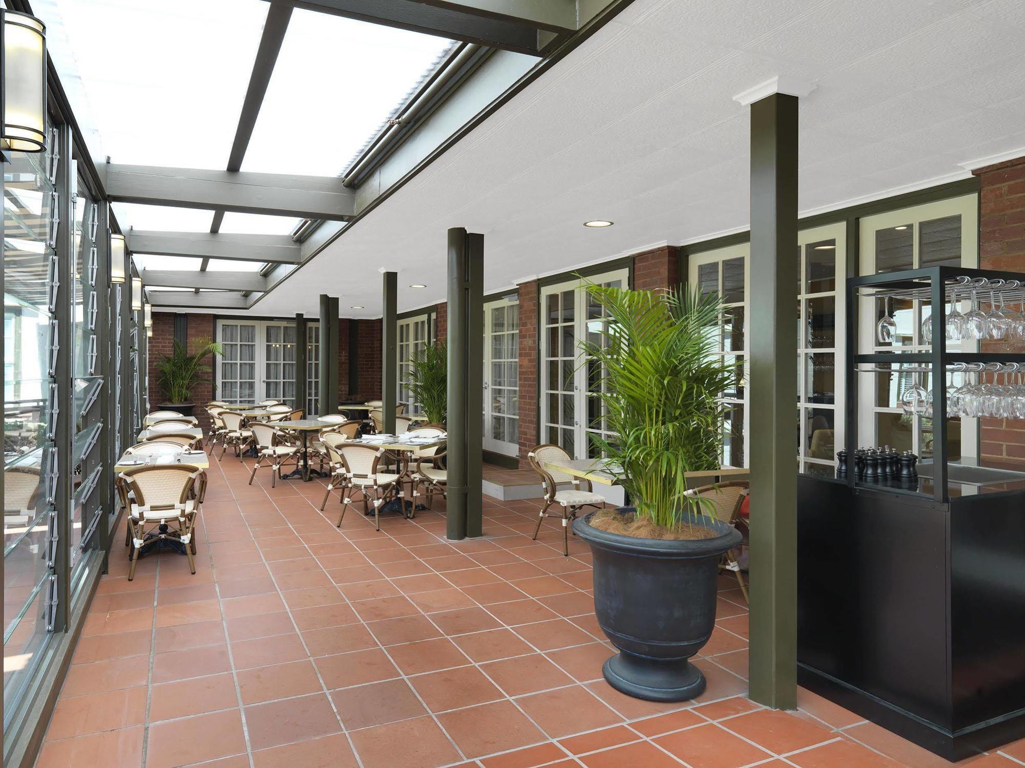 Hotel Kurrajong Canberra Exteriér fotografie